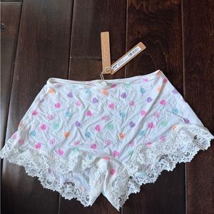 SKIMS Limited Edition No longer available on SKIMS Sleep Shorts Pastel Heart
